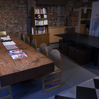 打ち合わせ・会議・休憩エリア(旭川デザイン協議会共用)奥にバックヤード